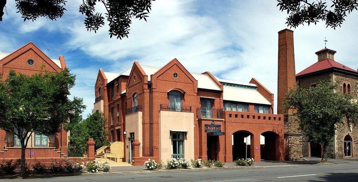 Majestic Old Lion Apartments North Adelaide Exterior photo