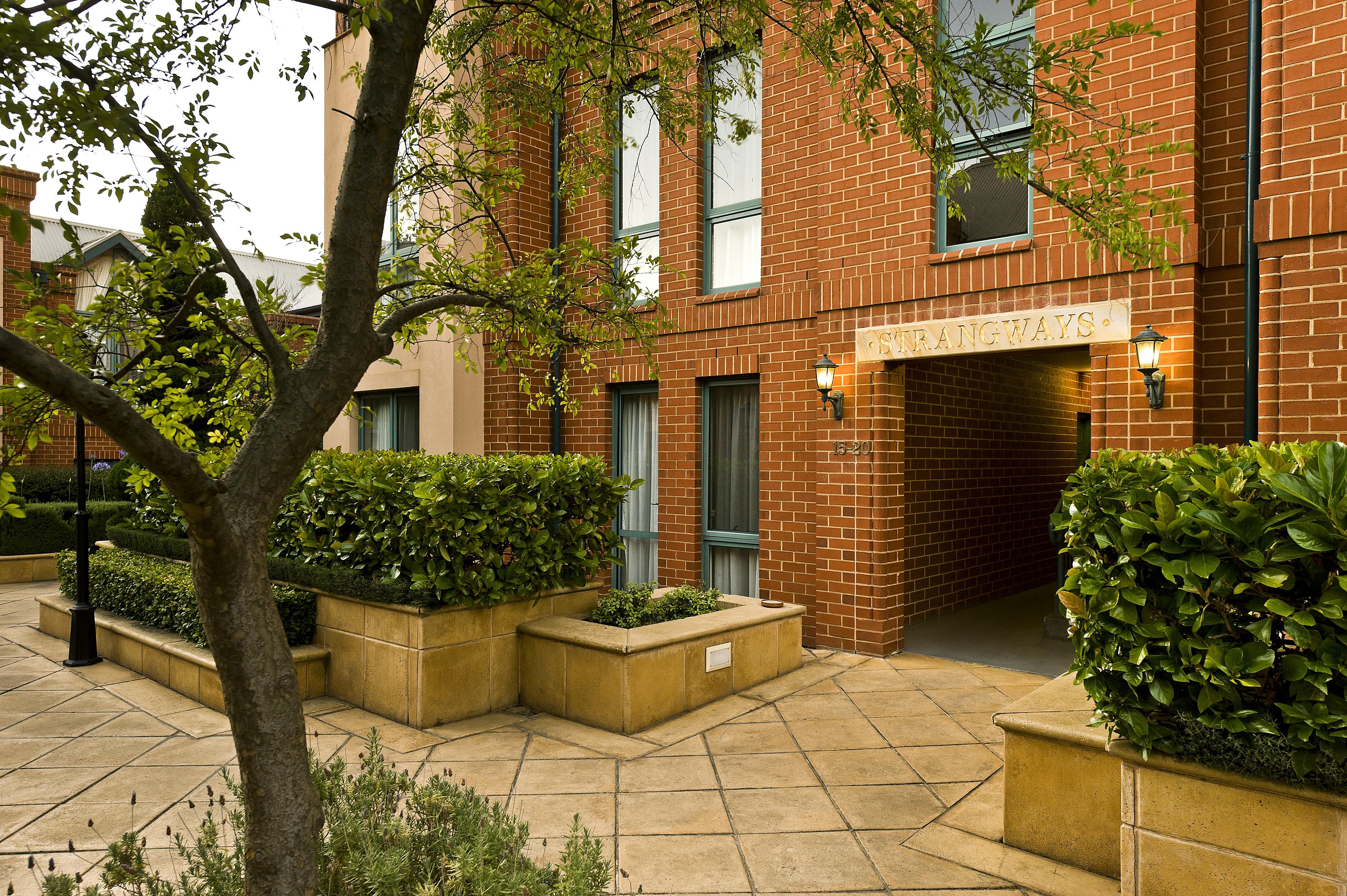 Majestic Old Lion Apartments North Adelaide Exterior photo